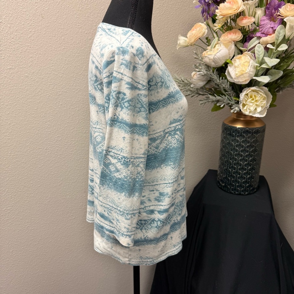 Allison Daley Blue White Aztec Print 3/4 Sleeve Soft Knit Top Women’s L - Picture 4 of 7